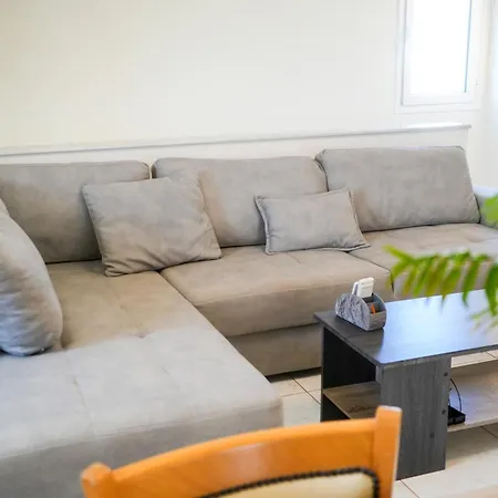 Relax House 公寓 *